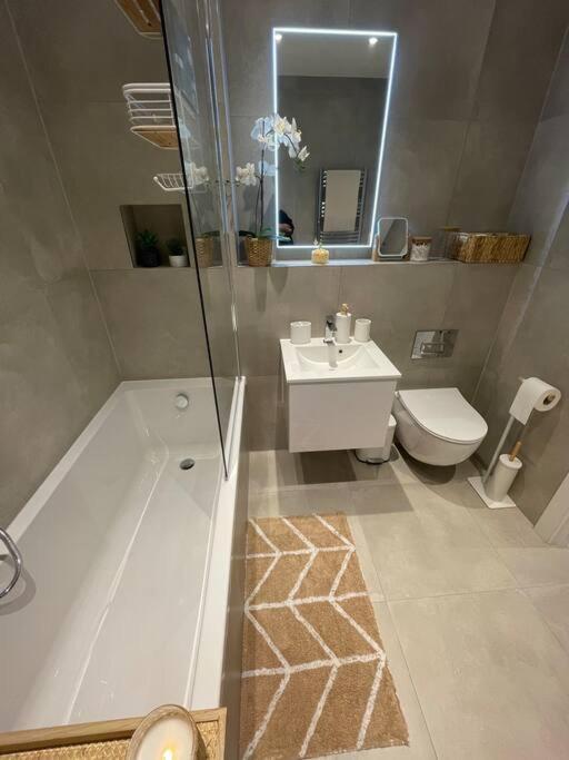 Stylish And Cosy 2 Bedroom Flat In Croydon Extérieur photo
