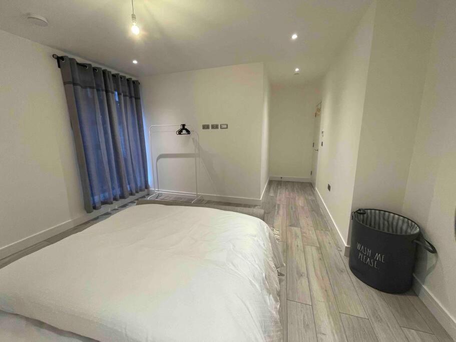 Stylish And Cosy 2 Bedroom Flat In Croydon Extérieur photo